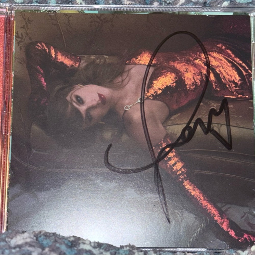 Taylor Swift The Life of a Showgirl Signed CD Photo #2